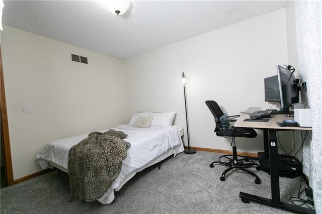 1418 NE 83rd Street, Kansas City, MO 64118