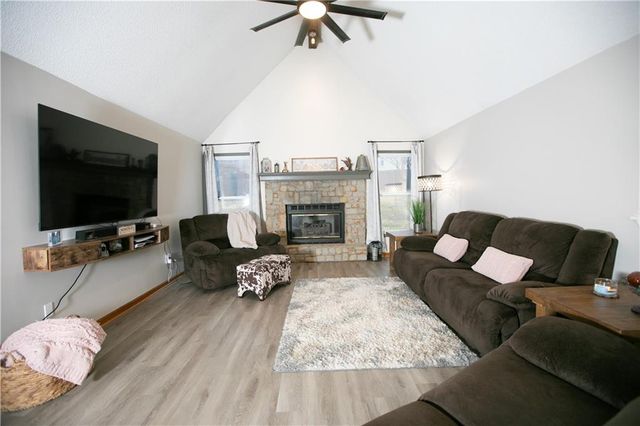 1418 NE 83rd Street, Kansas City, MO 64118