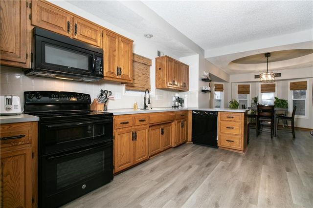 1418 NE 83rd Street, Kansas City, MO 64118