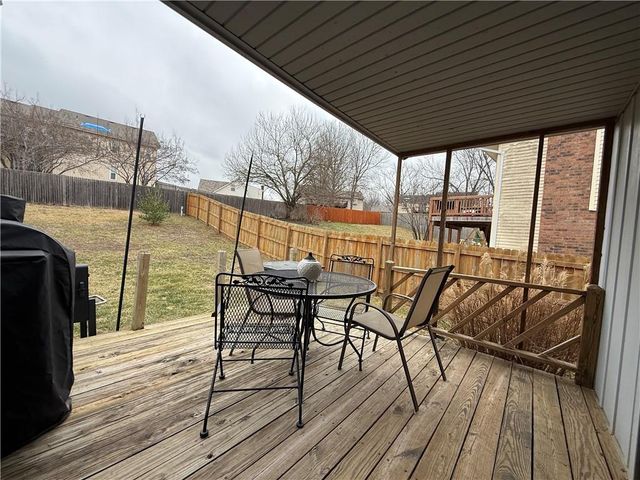 1418 NE 83rd Street, Kansas City, MO 64118