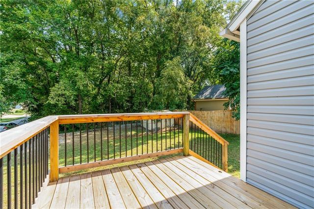 307 N Bradley Street, Harrisonville, MO 64701