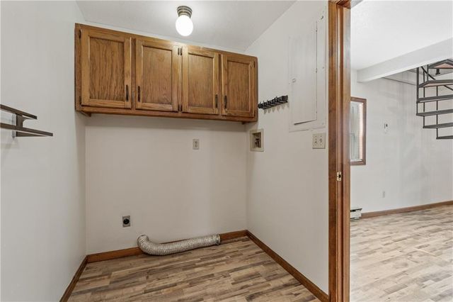 307 N Bradley Street, Harrisonville, MO 64701