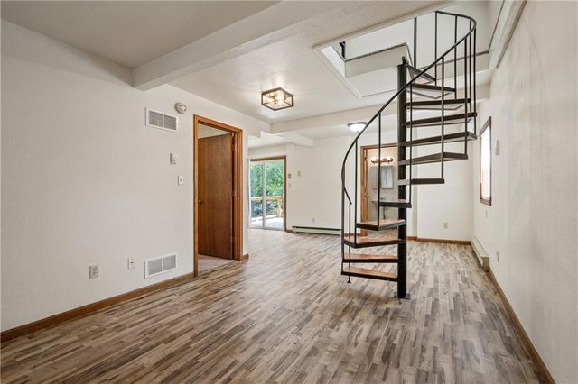 307 N Bradley Street, Harrisonville, MO 64701