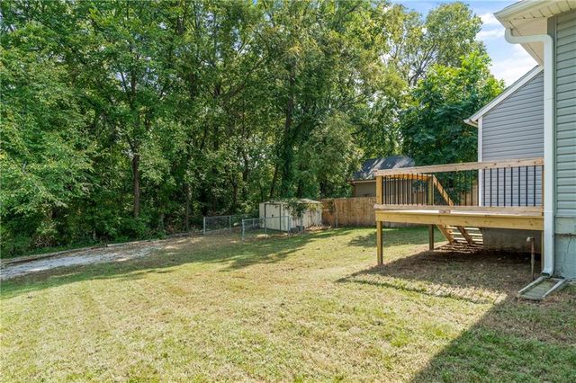 307 N Bradley Street, Harrisonville, MO 64701