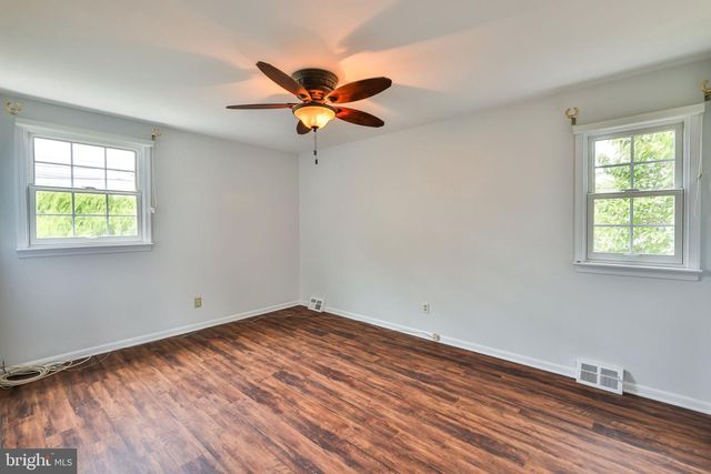 9898 WISTARIA ST, Philadelphia, PA 19115