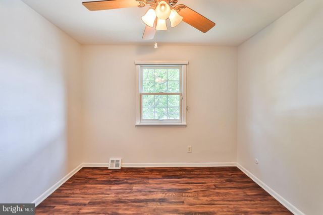 9898 WISTARIA ST, Philadelphia, PA 19115