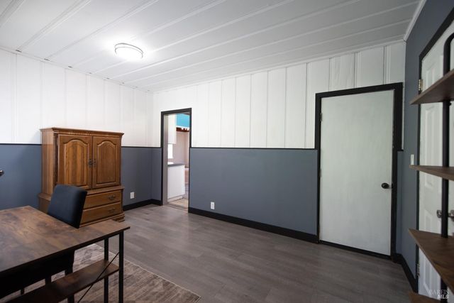 10671 Forest Hills Rd, Forestville, CA 95436