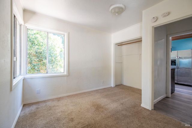 10671 Forest Hills Rd, Forestville, CA 95436