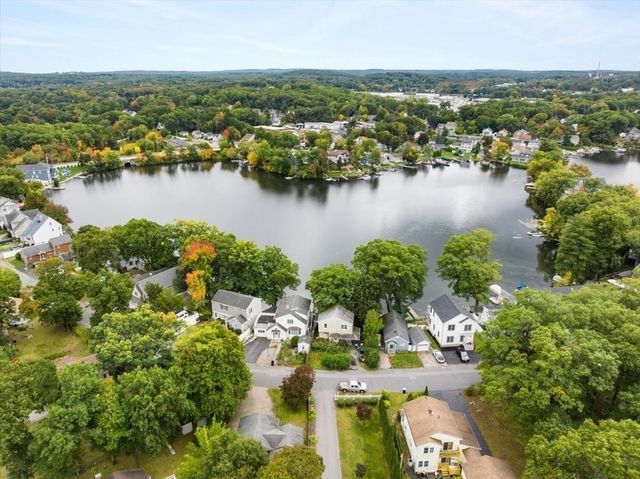 18 Bay View Dr, Shrewsbury, MA 01545