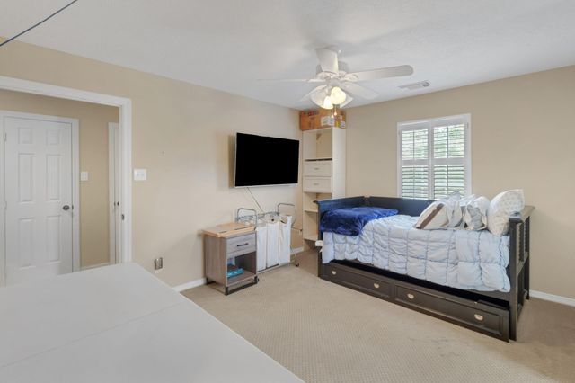 14519 Wildwood Circle, Magnolia, TX 77354