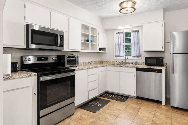 5228 Cunningham Drive, Columbus, GA 31909