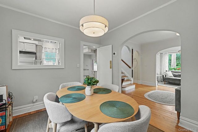 72 W Hartsdale Avenue, Hartsdale, NY 10530