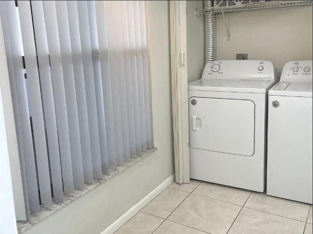 6531 SE Federal Highway E205, Stuart, FL 34997