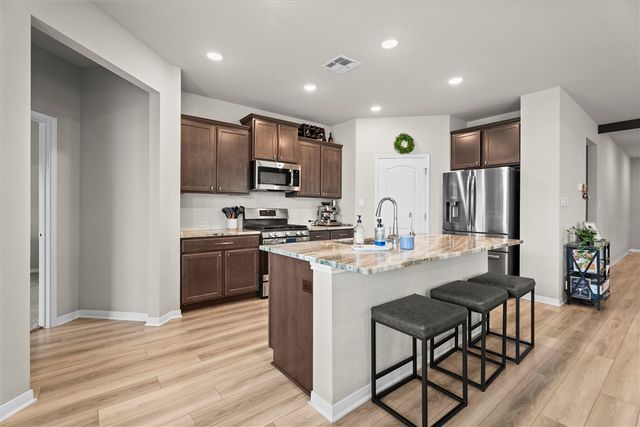 5913 Eldora Drive, College Station, TX 77845