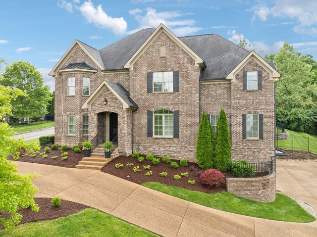 9559 Hampton Reserve Dr, Brentwood, TN 37027