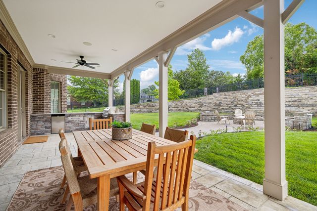 9559 Hampton Reserve Dr, Brentwood, TN 37027