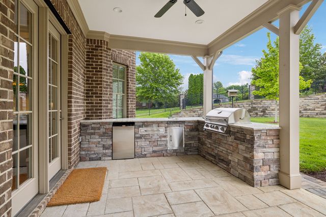 9559 Hampton Reserve Dr, Brentwood, TN 37027