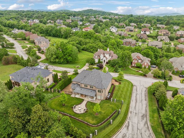 9559 Hampton Reserve Dr, Brentwood, TN 37027