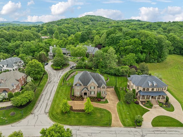 9559 Hampton Reserve Dr, Brentwood, TN 37027