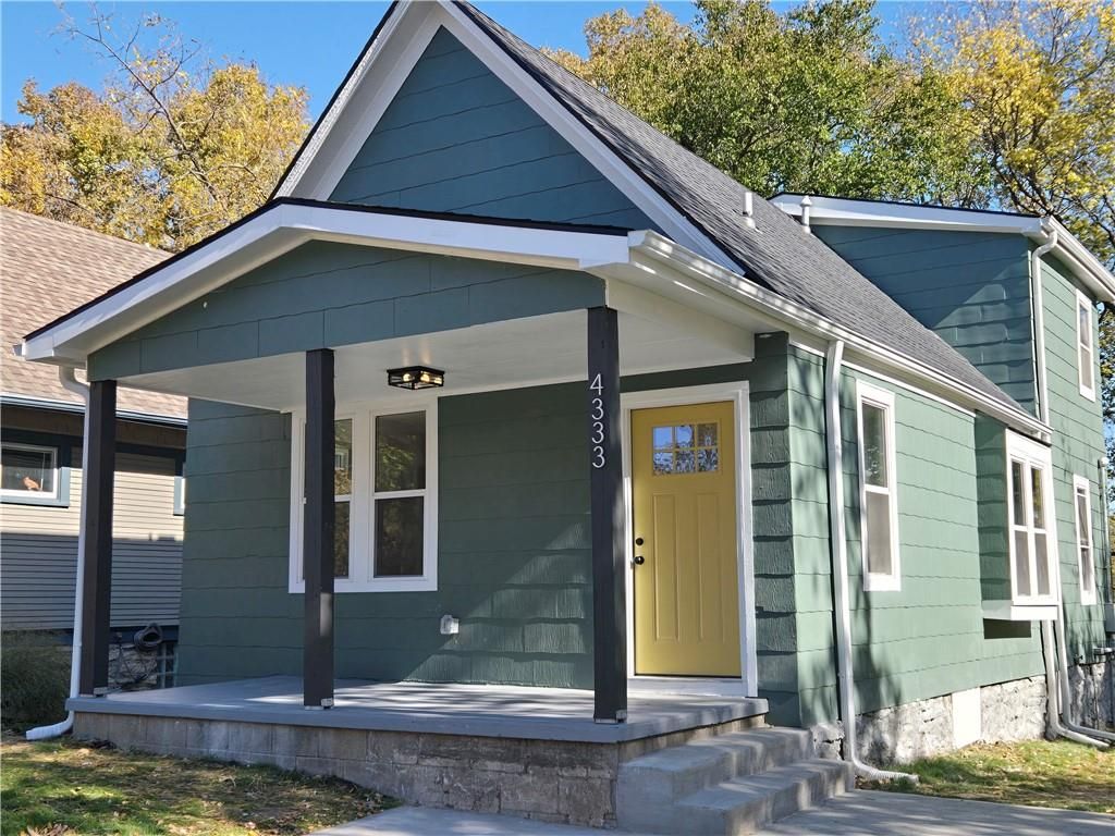 4333 Tracy Avenue, Kansas City, MO 64110