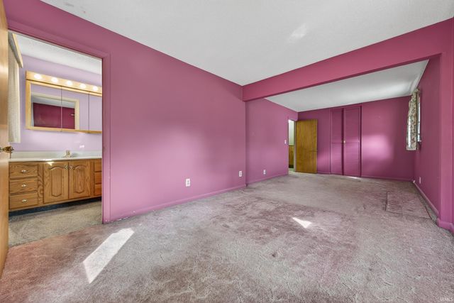 415 N LENFESTY Avenue, Marion, IN 46952