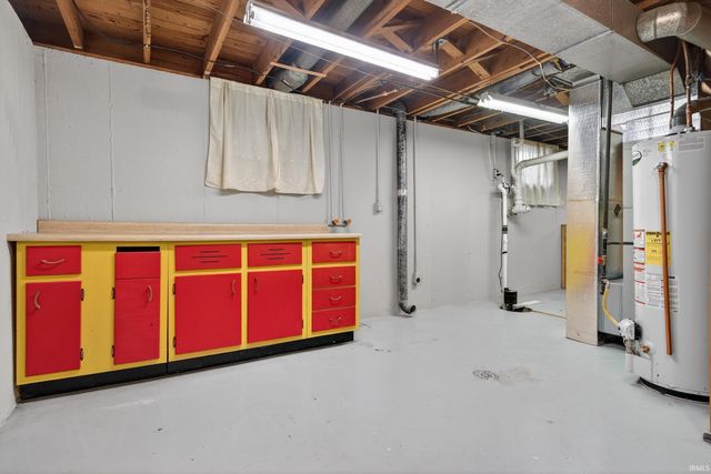 415 N LENFESTY Avenue, Marion, IN 46952