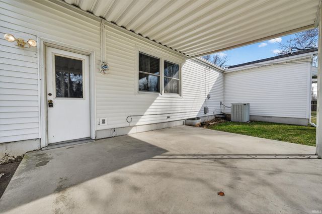 415 N LENFESTY Avenue, Marion, IN 46952