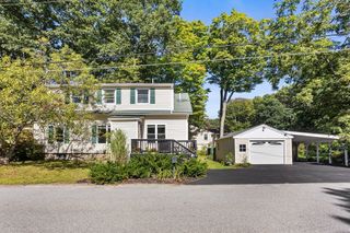 438 Reservoir St, Holden, MA 01520
