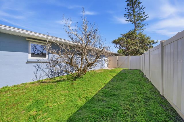 2904 NORWICH DRIVE W, Bradenton, FL 34205