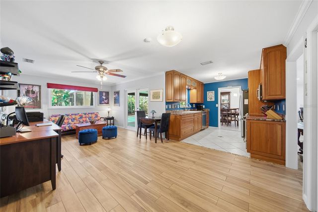 2904 NORWICH DRIVE W, Bradenton, FL 34205