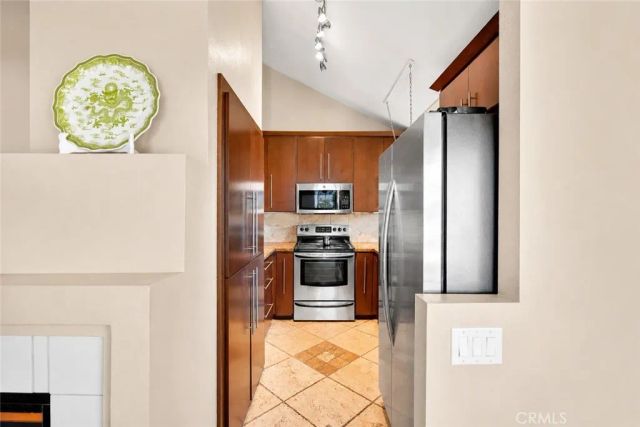 7250 Calle Cristobal 36, San Diego, CA 92126