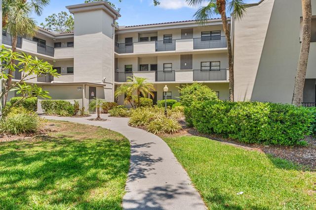 2650 COUNTRYSIDE BOULEVARD B307, Clearwater, FL 33761