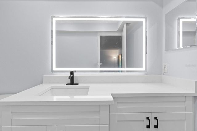 2650 COUNTRYSIDE BOULEVARD B307, Clearwater, FL 33761