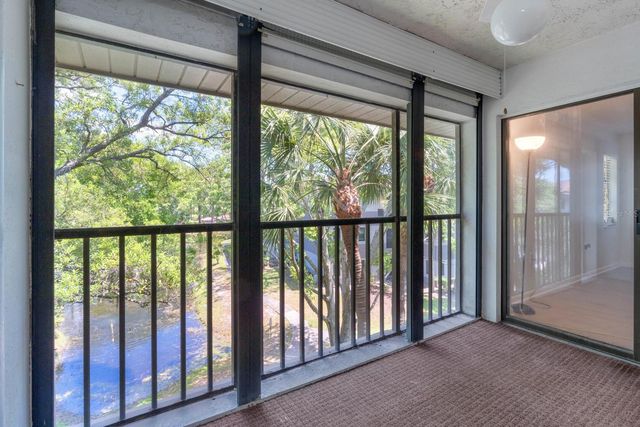 2650 COUNTRYSIDE BOULEVARD B307, Clearwater, FL 33761