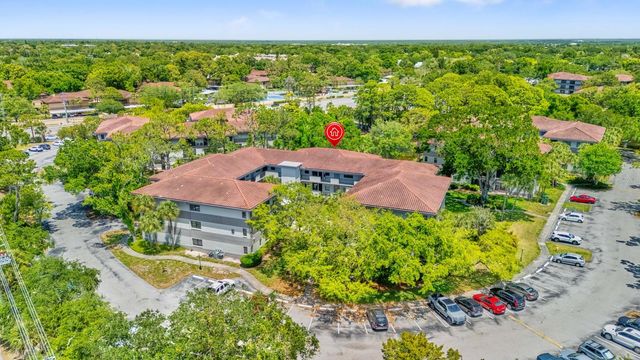 2650 COUNTRYSIDE BOULEVARD B307, Clearwater, FL 33761