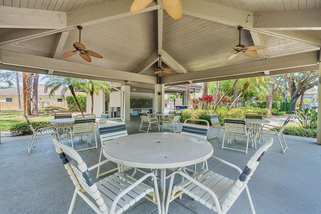 2650 COUNTRYSIDE BOULEVARD B307, Clearwater, FL 33761