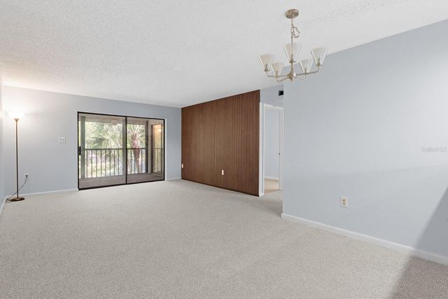 2650 COUNTRYSIDE BOULEVARD B307, Clearwater, FL 33761