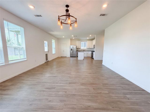 25635 Balsamroot Drive, Magnolia, TX 77355