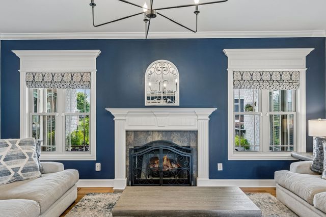 1404 Stewart Creek Rd, Murfreesboro, TN 37129