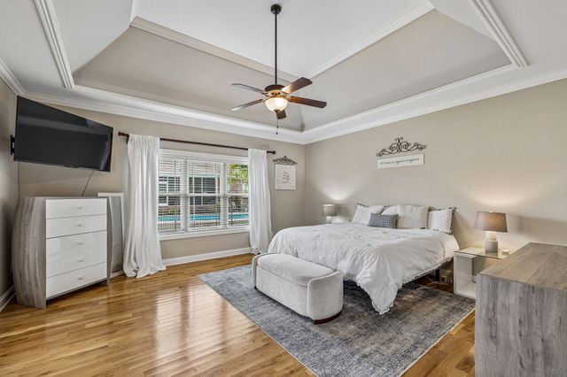 1404 Stewart Creek Rd, Murfreesboro, TN 37129