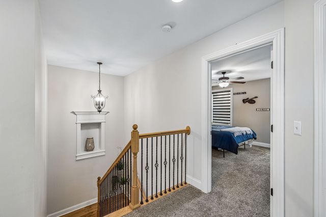 1404 Stewart Creek Rd, Murfreesboro, TN 37129
