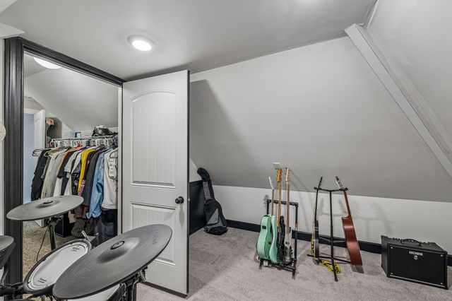 1404 Stewart Creek Rd, Murfreesboro, TN 37129