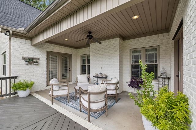 1404 Stewart Creek Rd, Murfreesboro, TN 37129