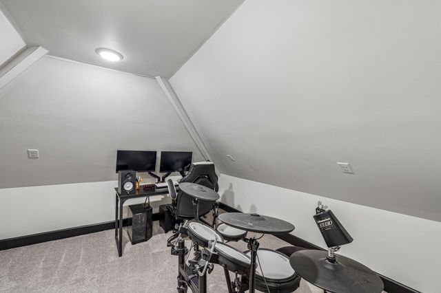 1404 Stewart Creek Rd, Murfreesboro, TN 37129