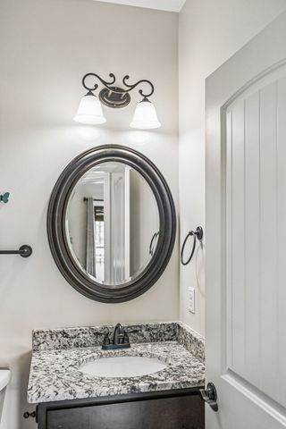1404 Stewart Creek Rd, Murfreesboro, TN 37129