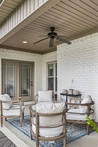1404 Stewart Creek Rd, Murfreesboro, TN 37129