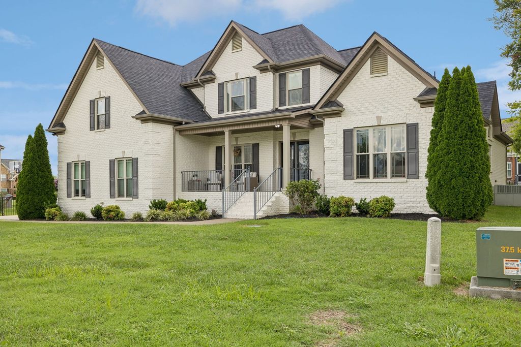 1404 Stewart Creek Rd, Murfreesboro, TN 37129