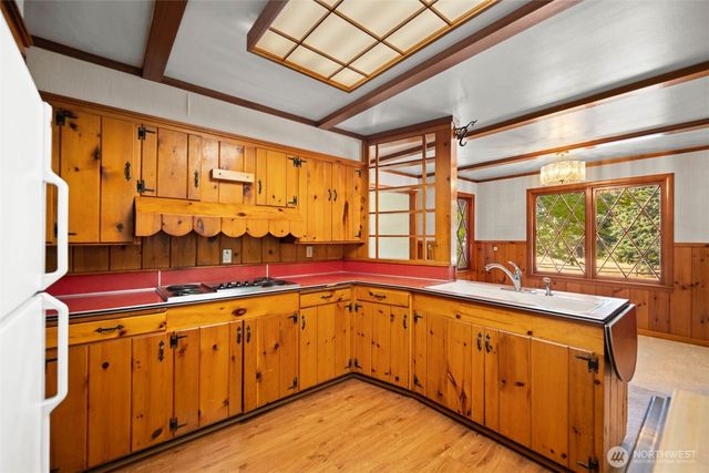 416 Columbia Avenue, Fircrest, WA 98466