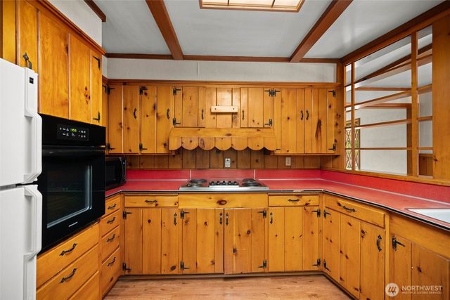 416 Columbia Avenue, Fircrest, WA 98466