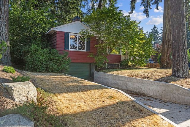 416 Columbia Avenue, Fircrest, WA 98466